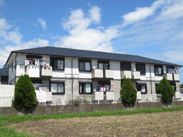 物件外観写真1　(Ｂ棟)