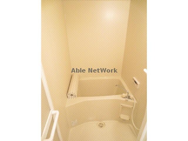 物件内観写真10　(浴室)