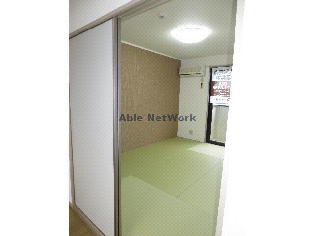 物件内観写真13　(洋室)