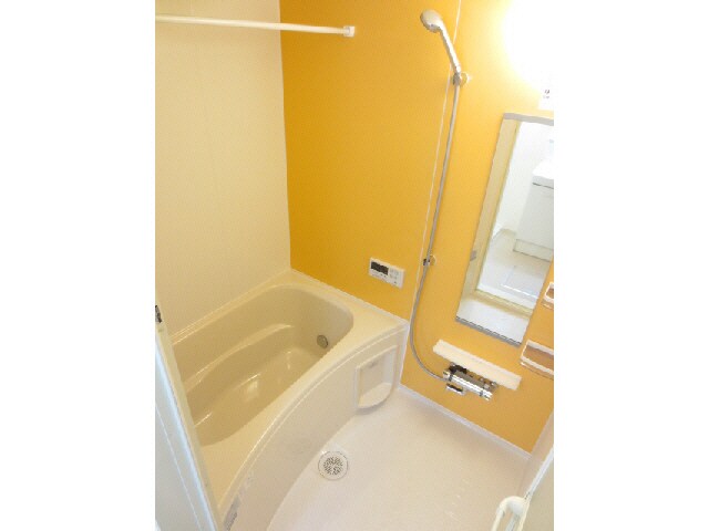 物件内観写真5　(浴室)