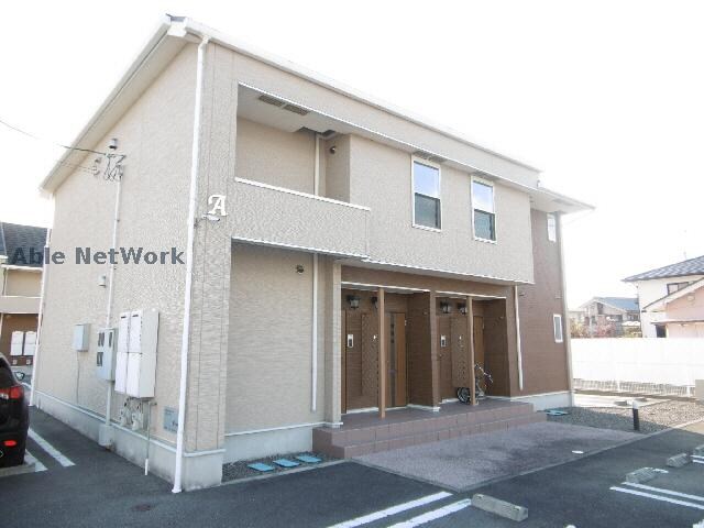 物件外観写真1　(Ａ棟)