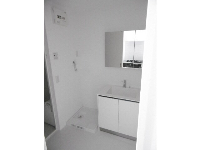 物件内観写真8　(洗面)