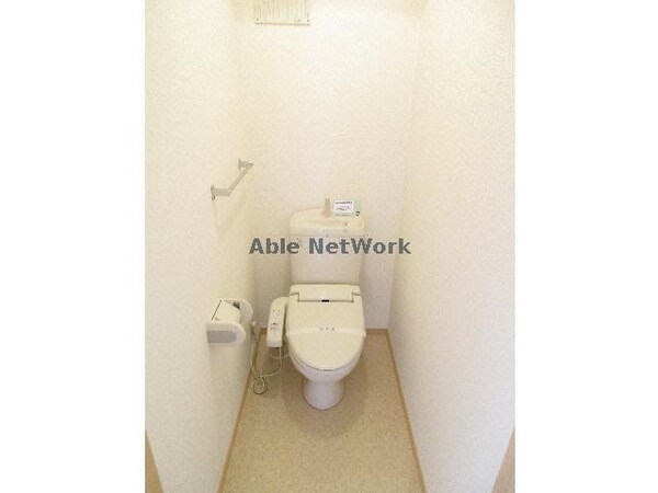 トイレ(温水洗浄便座)