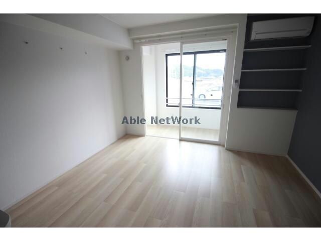 物件内観写真8　(同間取り（103）)