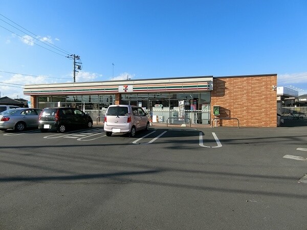 その他(セブンイレブン太田由良町店まで500m)