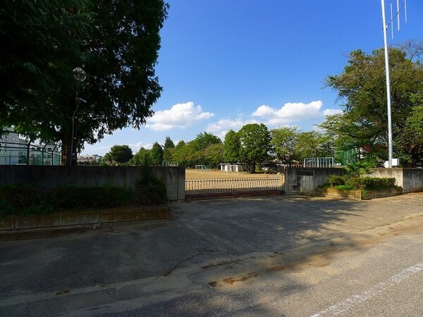 その他(北小学校まで1000m)