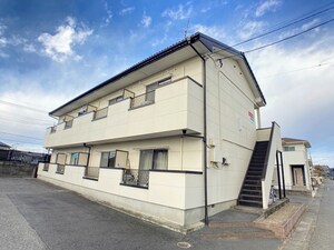 ハイツ・レインボー外観写真