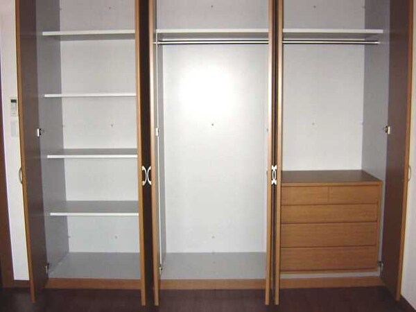 収納(クローゼット)