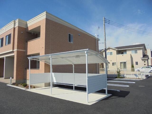物件外観写真3　(外観写真（昼）)