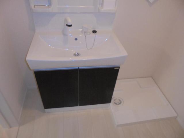 物件内観写真16　(洗面)