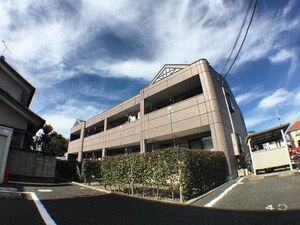 ティアラＢ外観写真