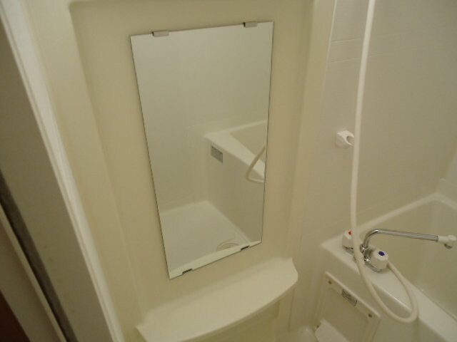 物件内観写真21　(バス（鏡面台）)