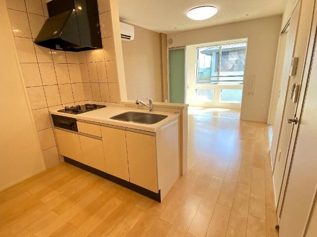 物件内観写真13　(リビング)