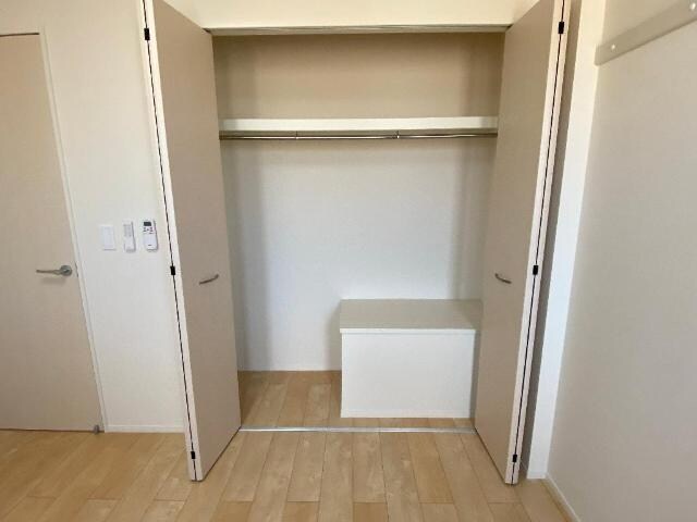 物件内観写真23　(収納)