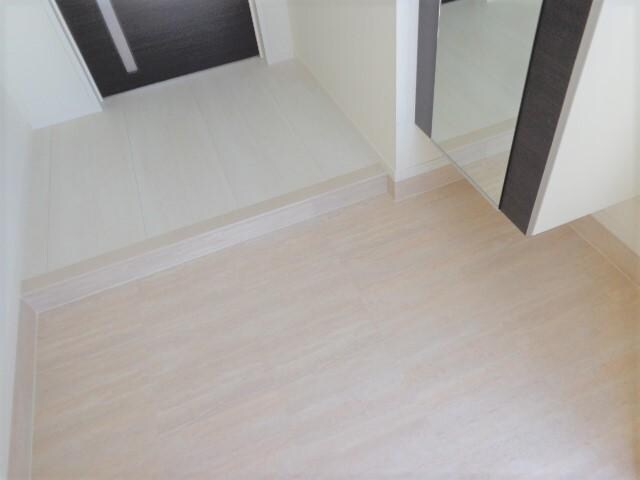物件内観写真8　(玄関（イメージ）)