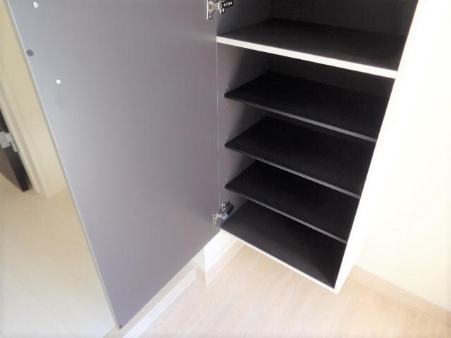 物件内観写真13　(下駄箱（イメージ）)