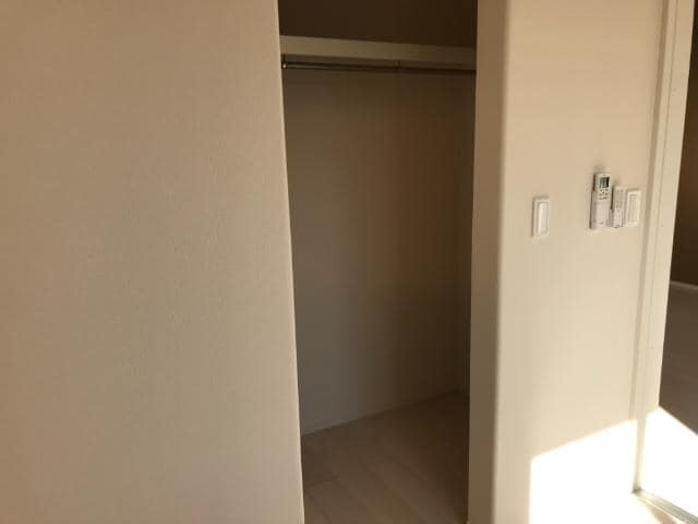 物件内観写真15　(収納)