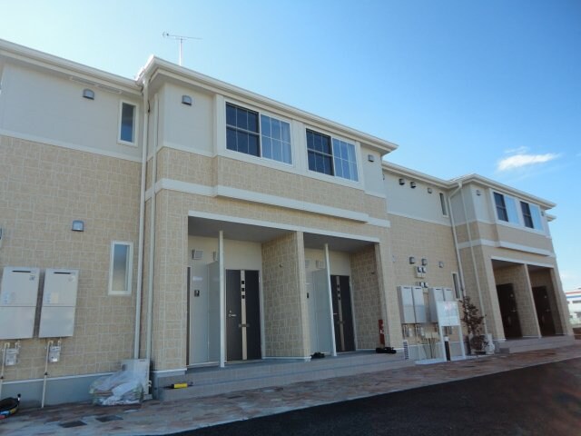 物件外観写真3　(外観写真（昼）)