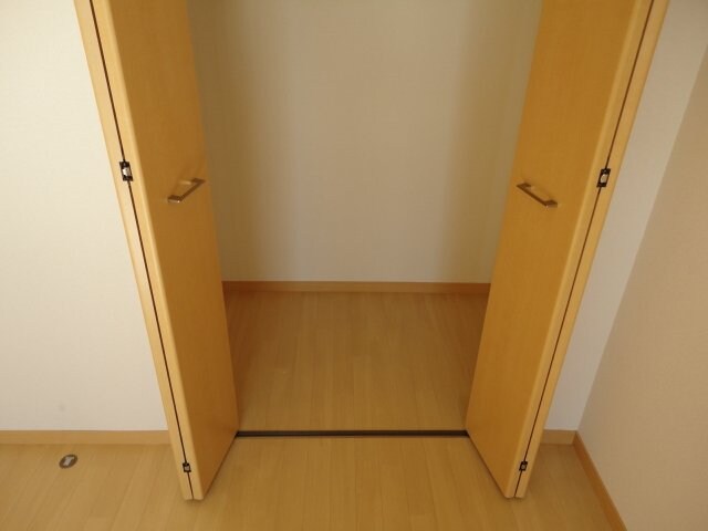 物件内観写真9　(クローゼット)