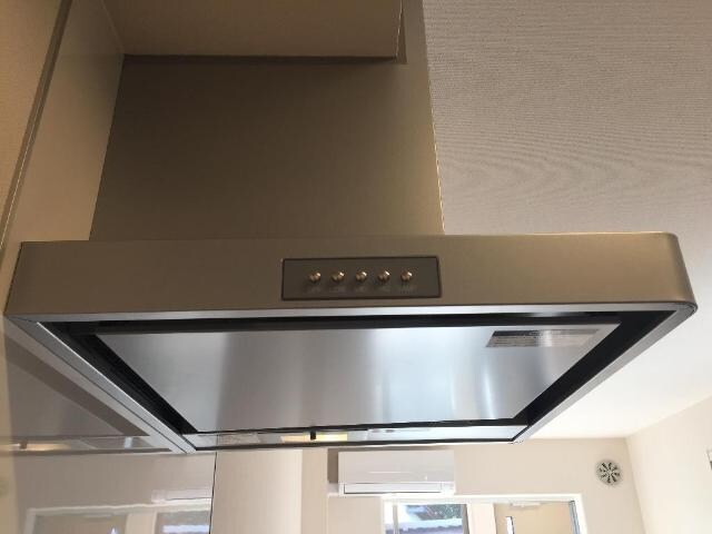 物件内観写真16　(レンジフード)