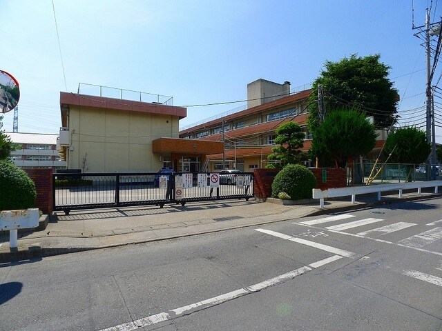 物件内観写真16　(宝泉小学校まで950m)
