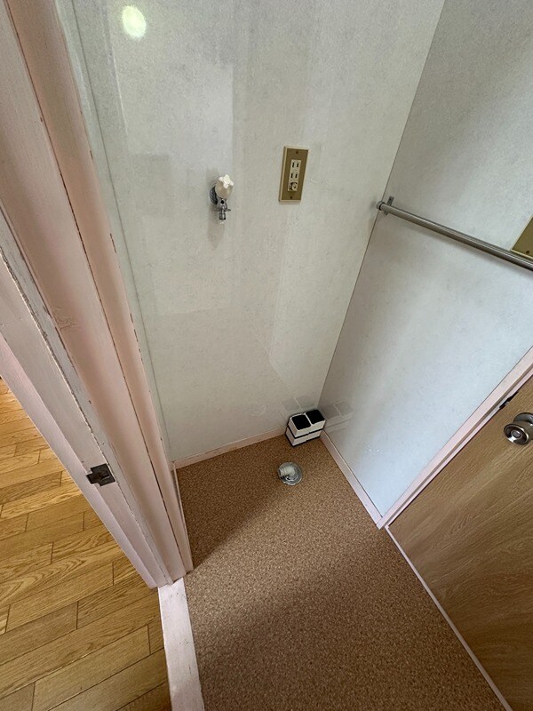 物件内観写真12　(室内洗濯機置場)