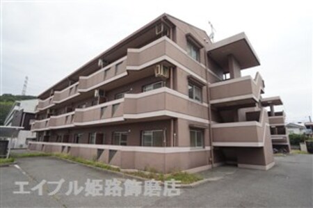 ロイヤルメゾン白浜A外観写真