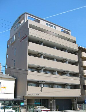 フラットフォー外観写真