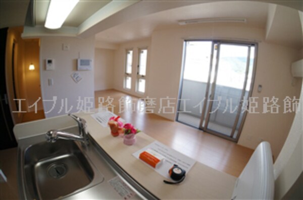 和室(写真は反転のお部屋です)