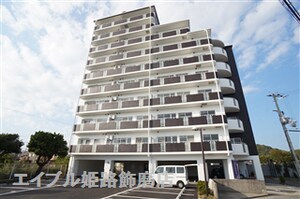ラフェスタ大塩外観写真