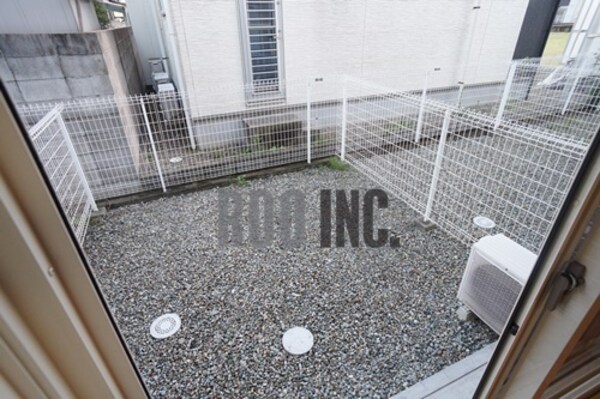 バルコニー(写真は反転のお部屋です)