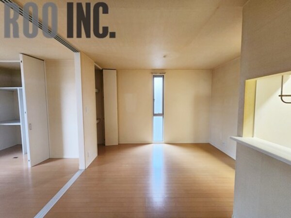 居室・リビング(写真は反転のお部屋です)