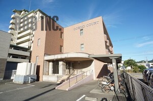 コスモコート外観写真