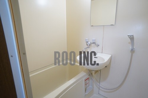 物件内観写真11　(写真は反転のお部屋です)