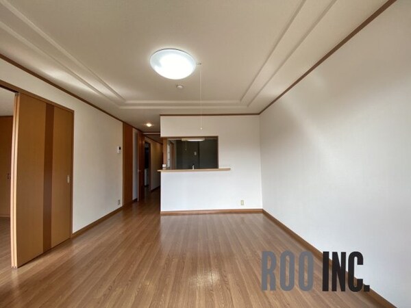 居室・リビング(写真は反転のお部屋です)