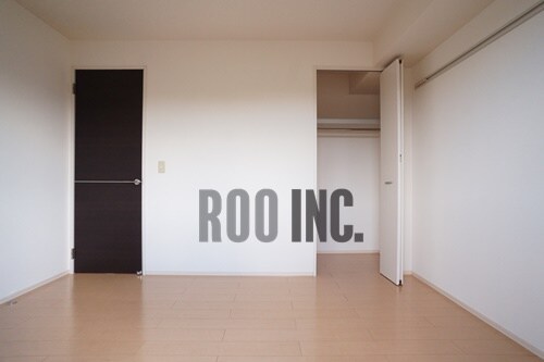 物件内観写真12　(写真は反転のお部屋です)