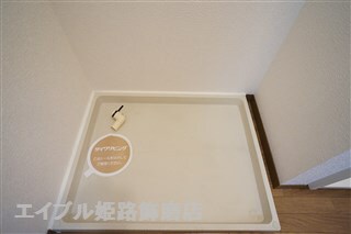 物件内観写真17　(写真は反転のお部屋です)