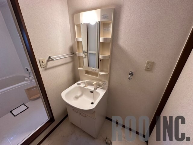 物件内観写真14　(写真は反転のお部屋です)