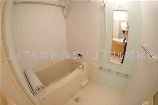 物件内観写真6　(写真は反転のお部屋です)