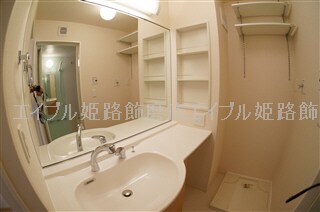 物件内観写真9　(写真は反転のお部屋です)