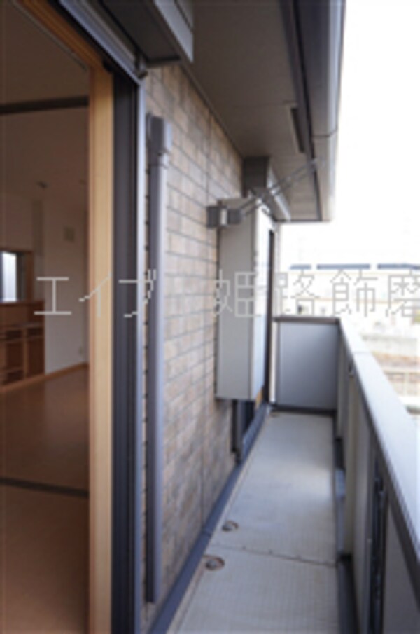バルコニー(写真は反転のお部屋です)