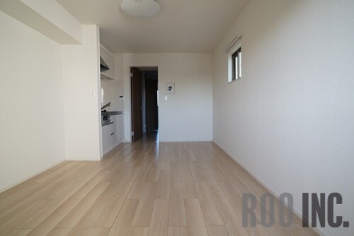 物件内観写真9　(写真は反転のお部屋です)