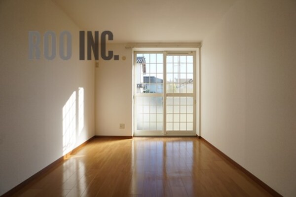 洋室(写真は反転のお部屋です)