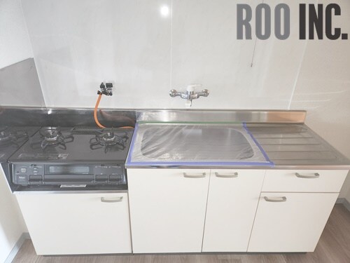 物件内観写真10　(写真は反転のお部屋です)