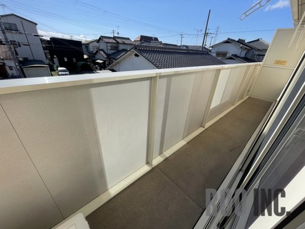バルコニー(写真は反転のお部屋です)