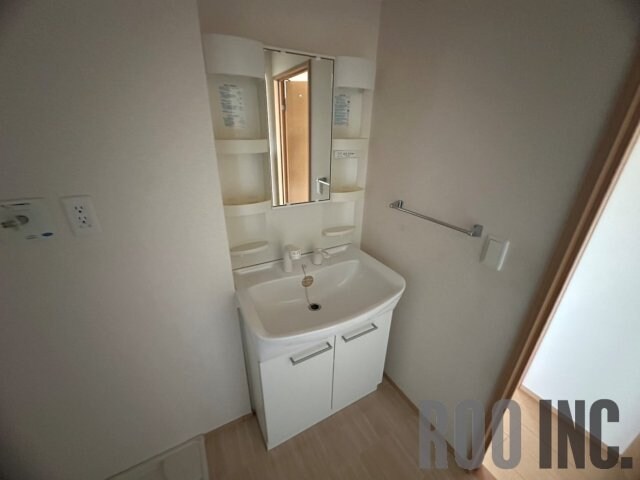 物件内観写真14　(写真は反転のお部屋です)