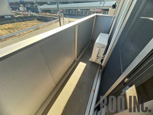 バルコニー(写真は反転のお部屋です)