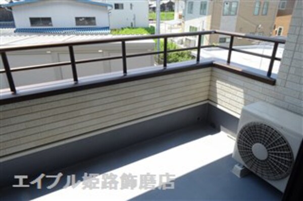 バルコニー(写真は反転のお部屋です)
