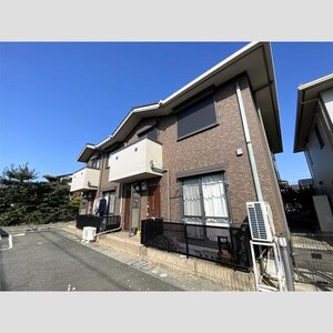 メルベーユ蓼野（西棟）外観写真