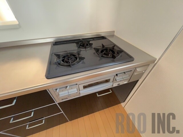 物件内観写真8　(写真は反転のお部屋です)